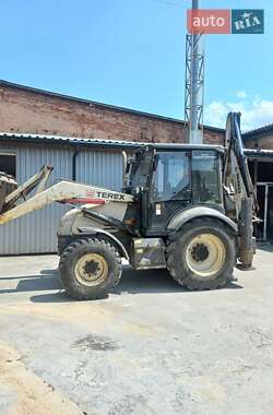 Экскаватор погрузчик Terex 880 2007 в Сумах