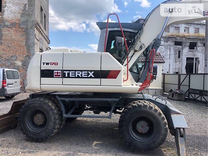 Колесный экскаватор Terex TW 2008 в 