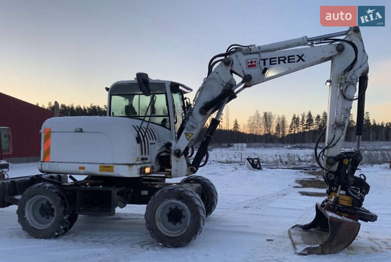Колесный экскаватор Terex TW 2008 в Калуше
