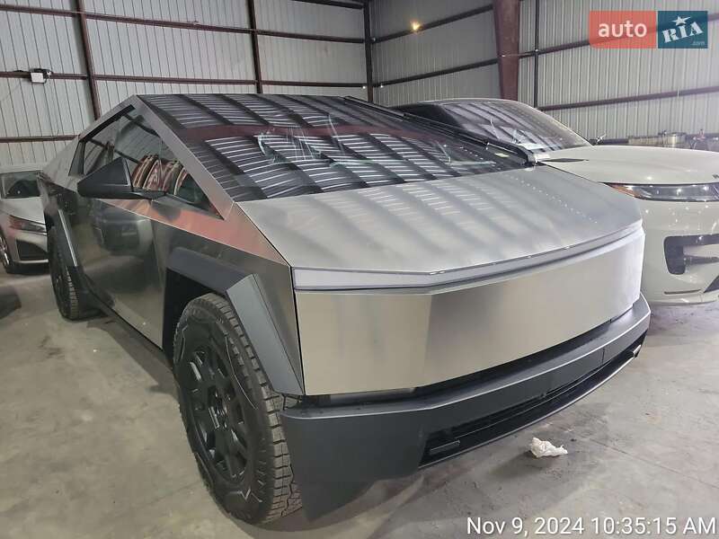 Пикап Tesla Cybertruck 2025 в Киеве