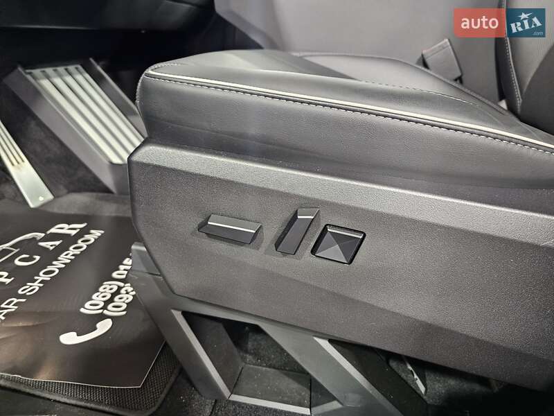 Пикап Tesla Cybertruck 2024 в Киеве