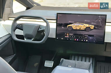 Пикап Tesla Cybertruck 2024 в 