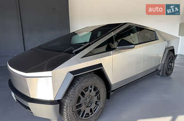 Пикап Tesla Cybertruck 2024 в Киеве