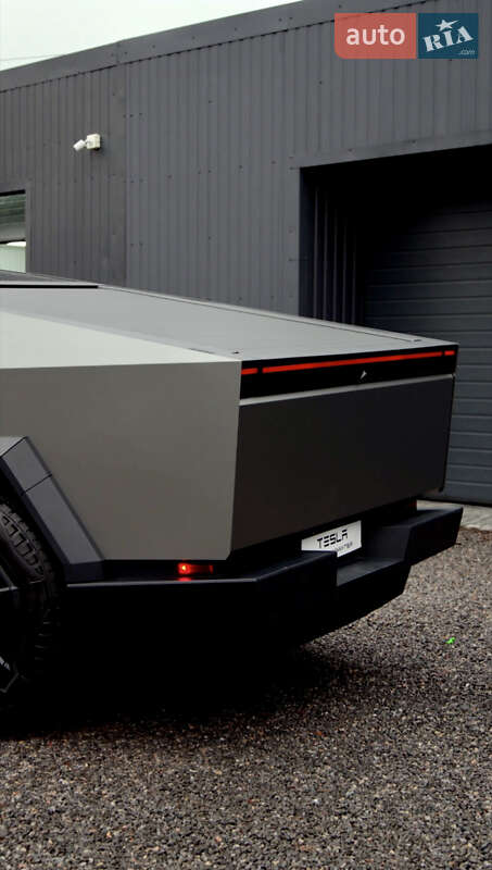Пікап Tesla Cybertruck 2024 в Вінниці