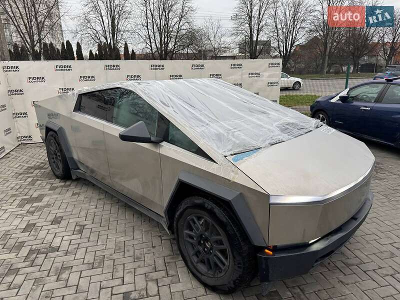 Tesla Cybertruck 2024