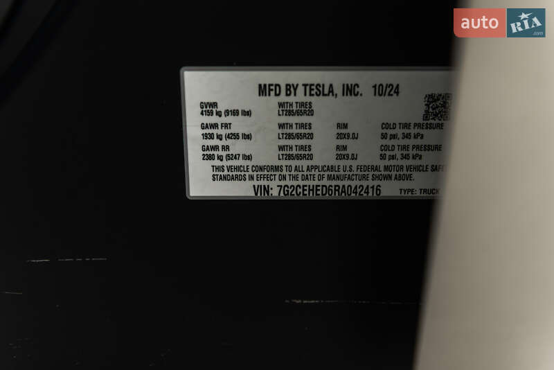 Пикап Tesla Cybertruck 2024 в Мукачево