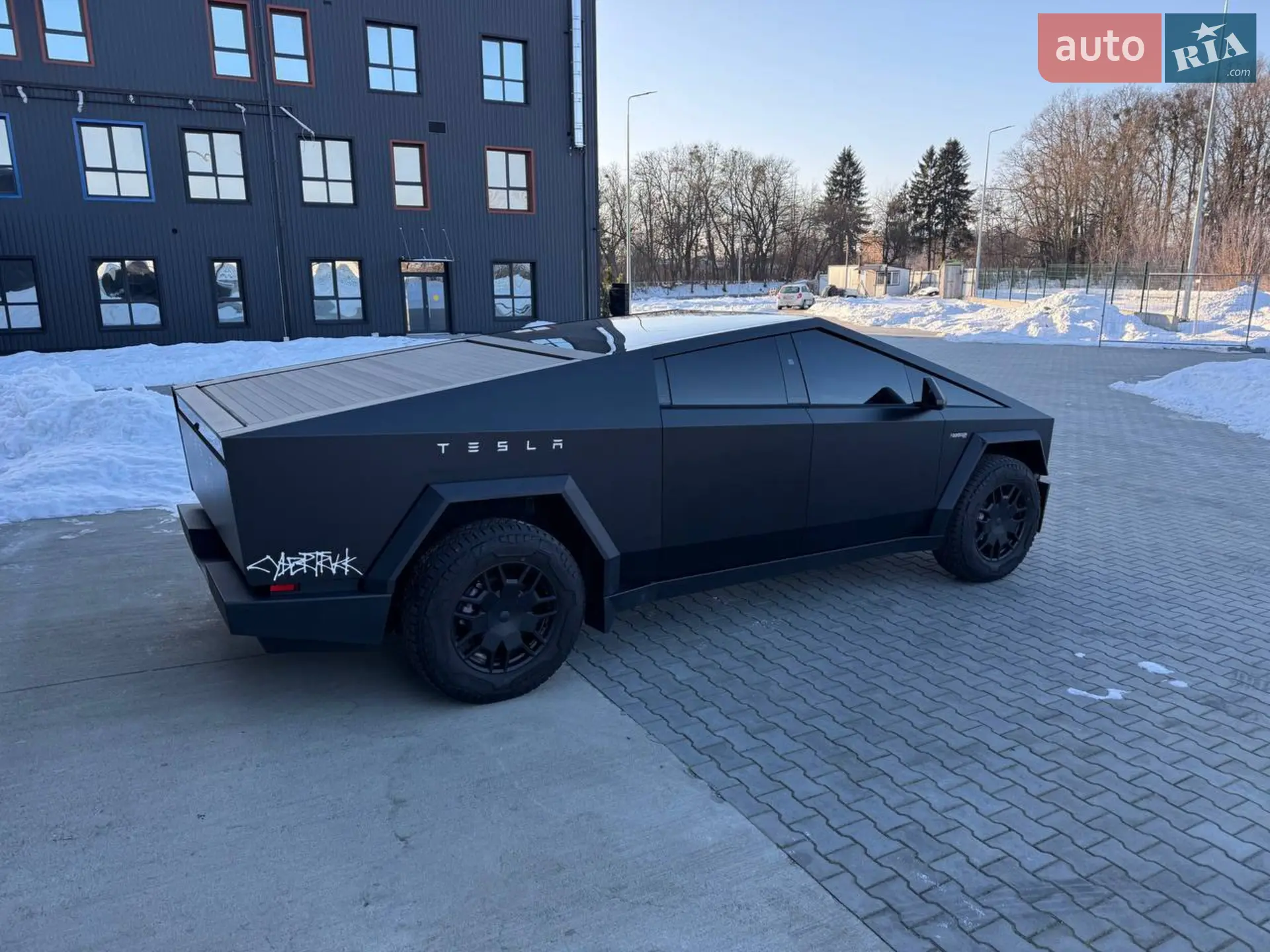 2024 Tesla Cybertruck - мініатюра 24