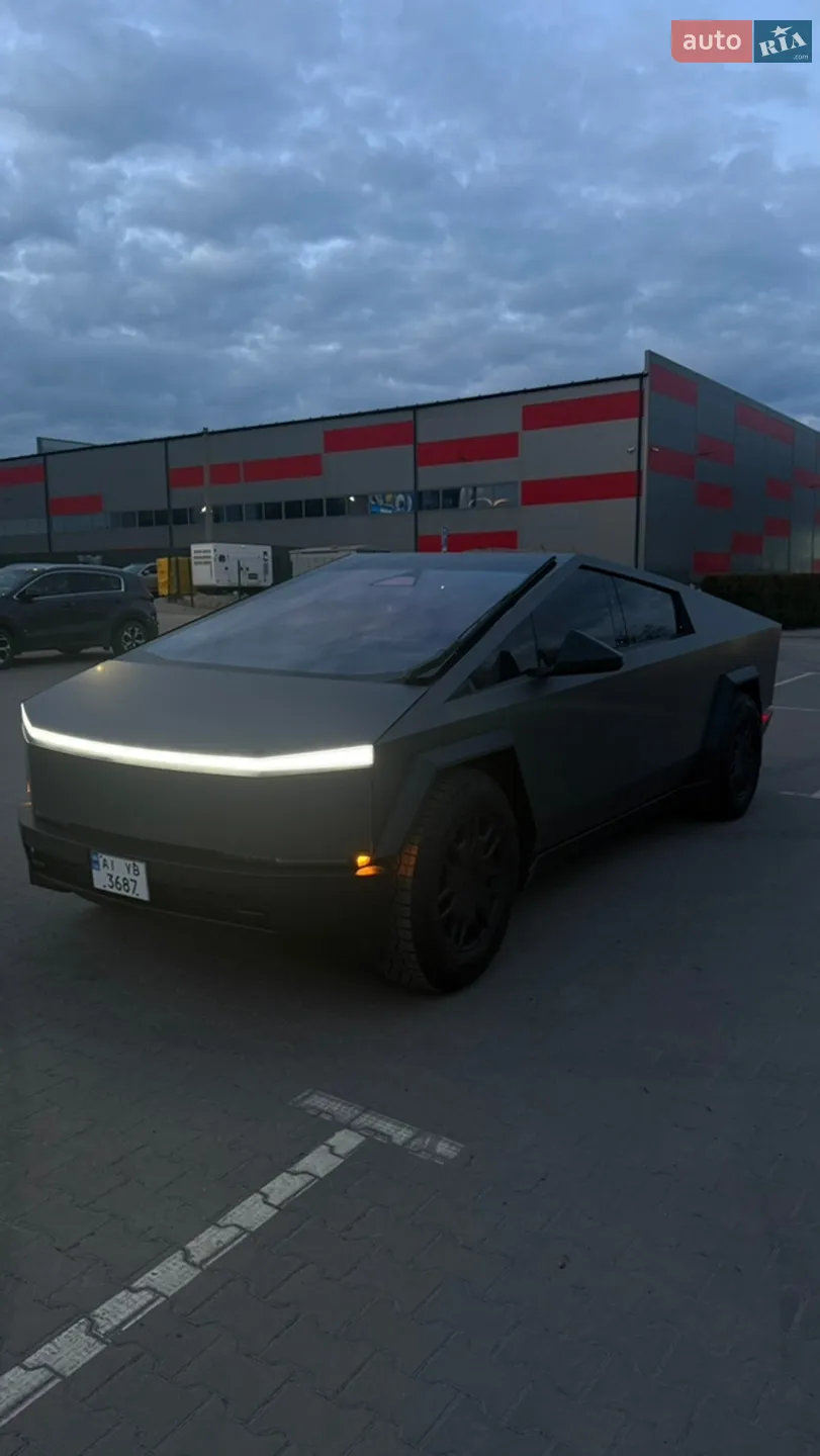 2024 Tesla Cybertruck - мініатюра 15