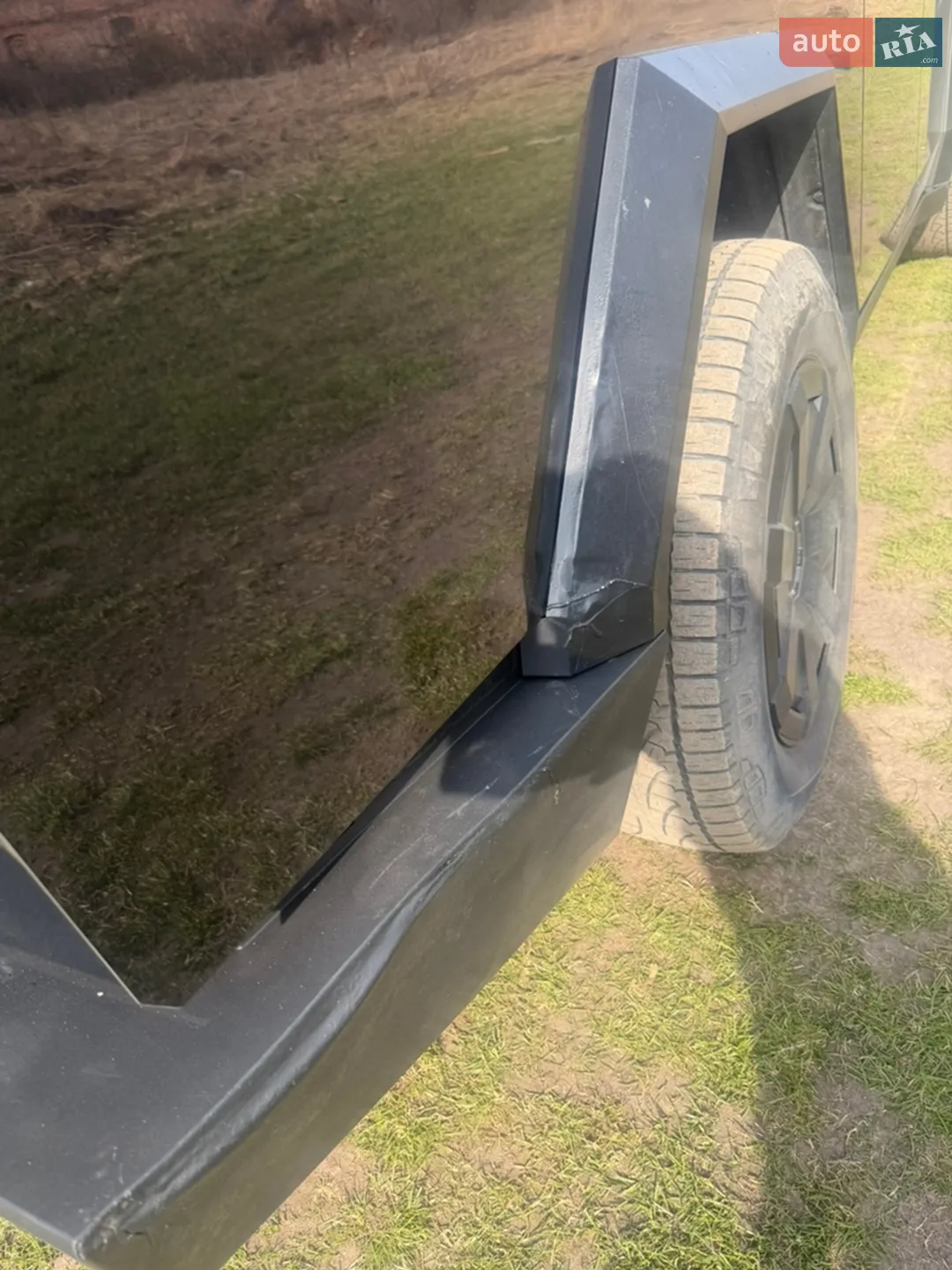 2024 Tesla Cybertruck - мініатюра 19