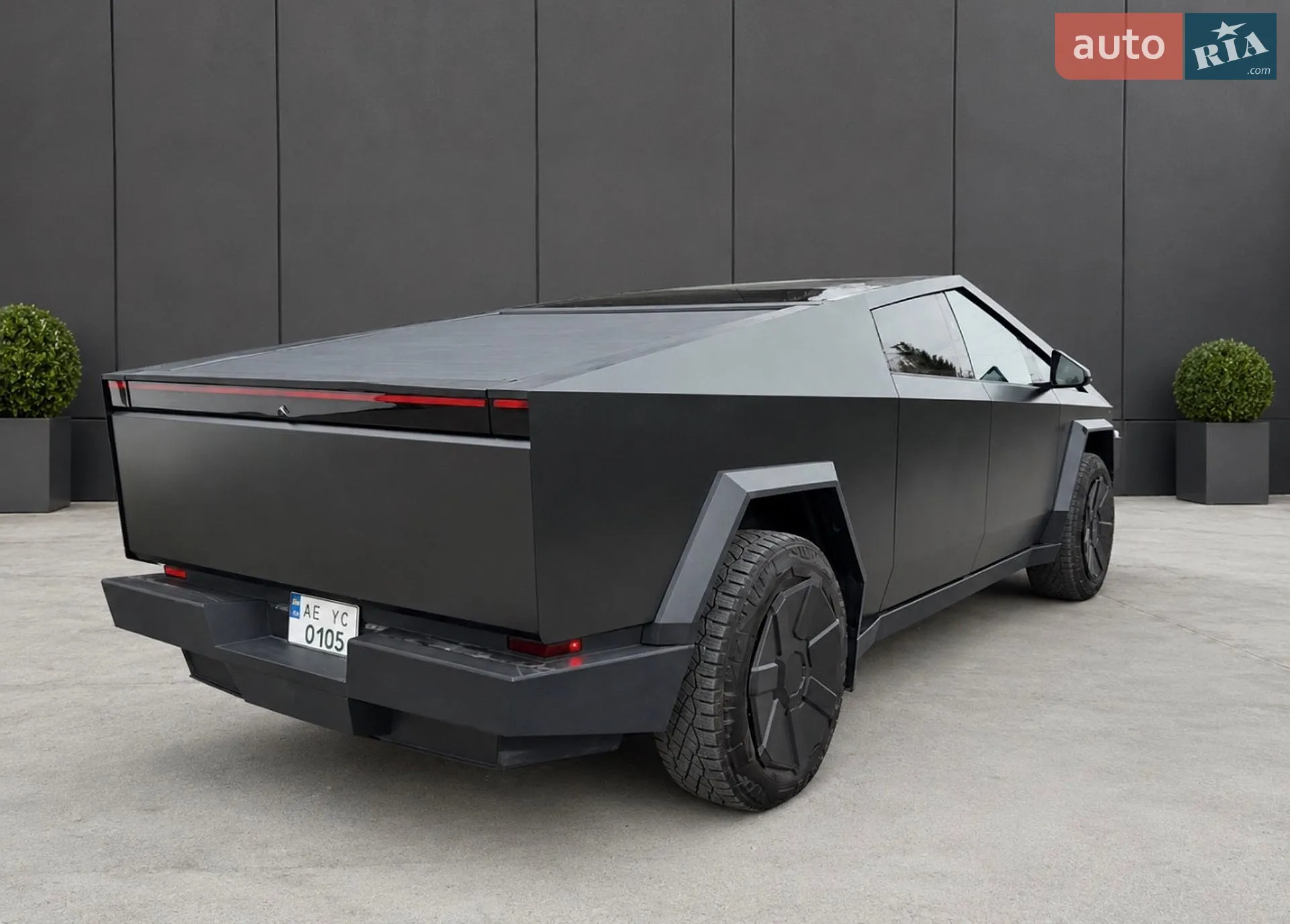 2024 Tesla Cybertruck - мініатюра 8