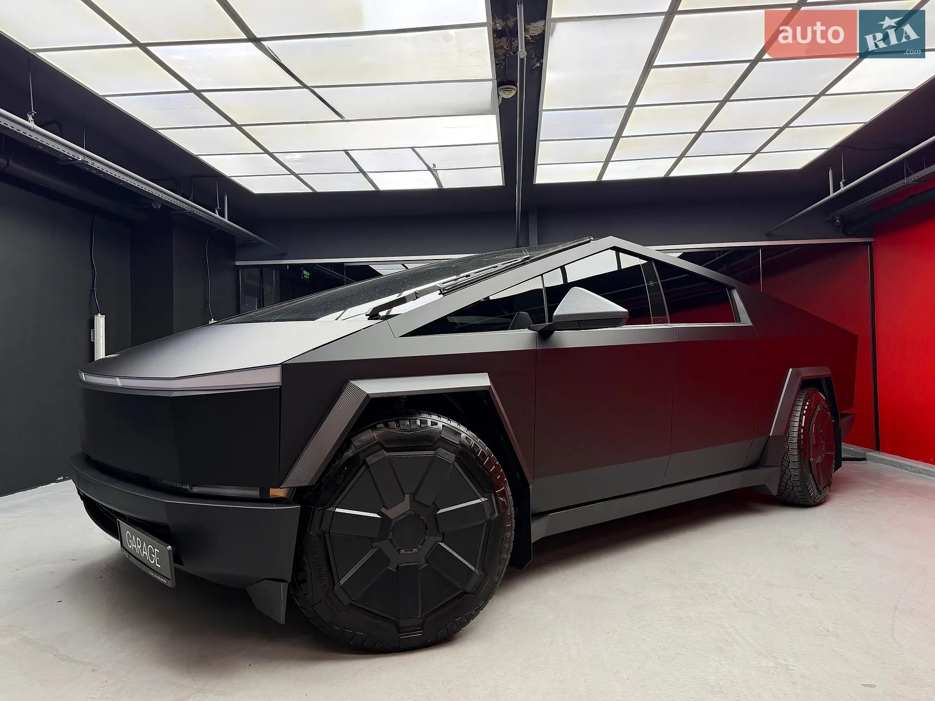 2024 Tesla Cybertruck - мініатюра 5