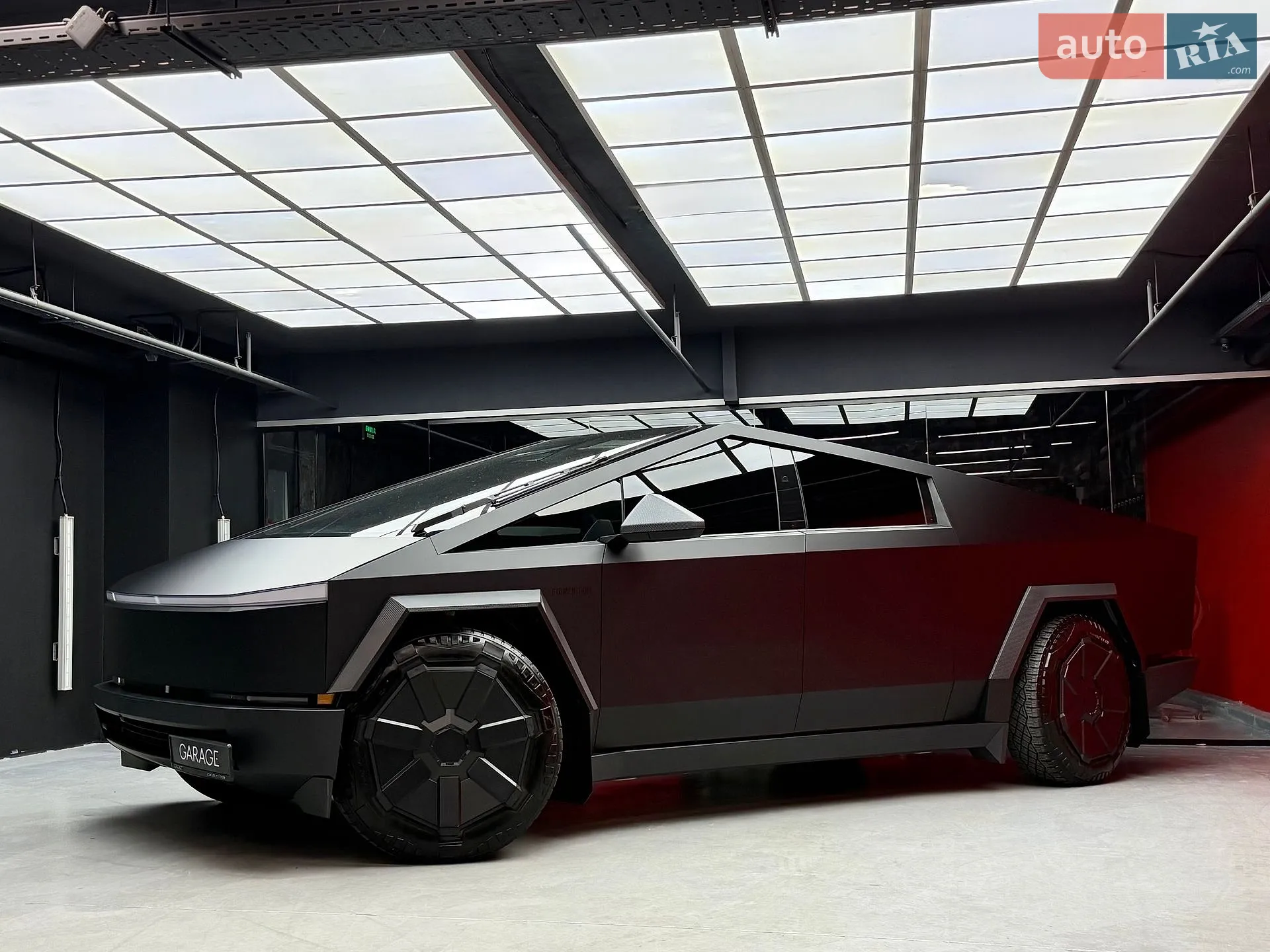 2024 Tesla Cybertruck - мініатюра 7