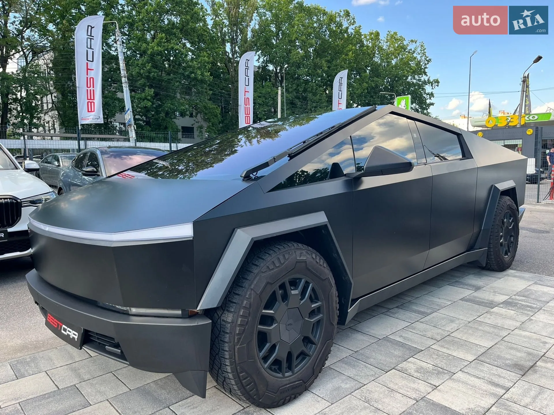 2024 Tesla Cybertruck - мініатюра 5