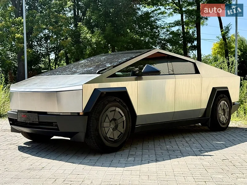 Tesla Cybertruck 2024