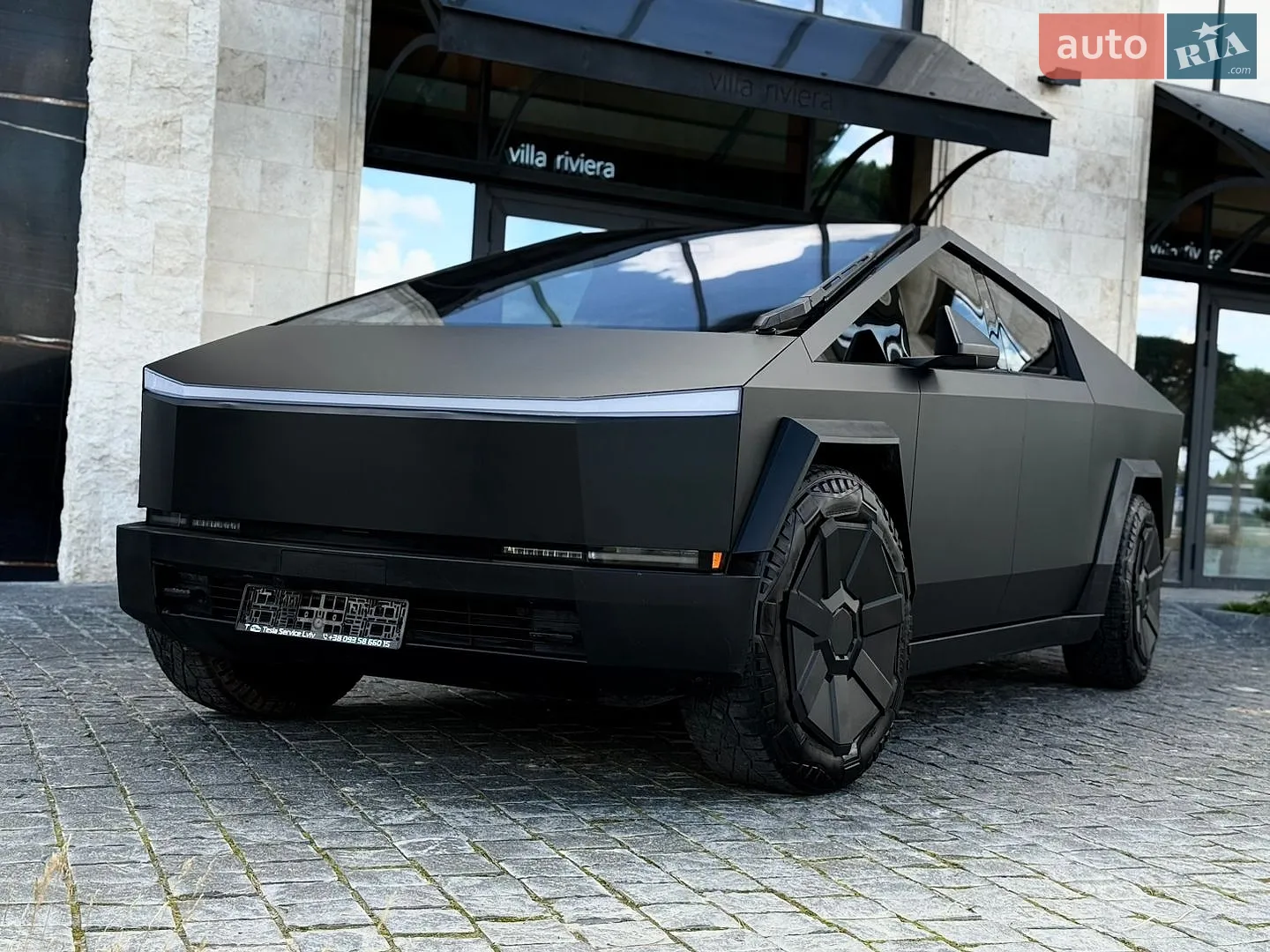 2024 Tesla Cybertruck - мініатюра 4