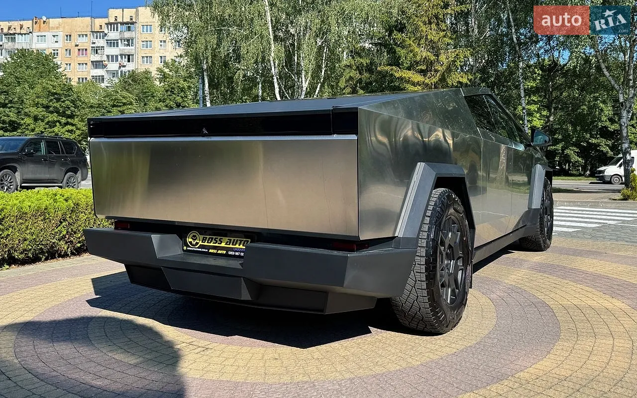 2024 Tesla Cybertruck - мініатюра 8