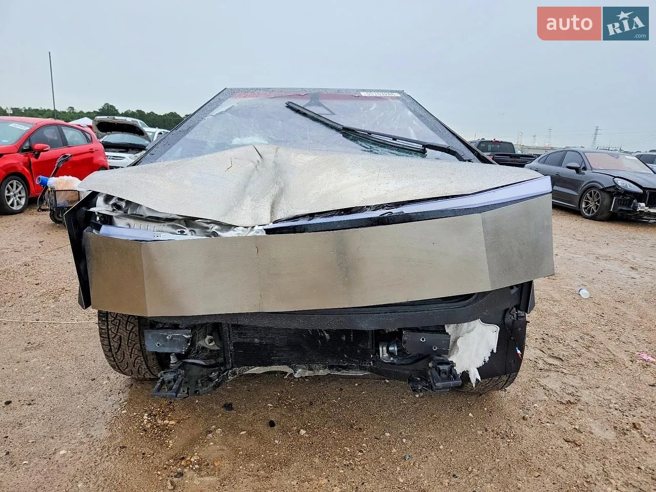 2025 Tesla Cybertruck - мініатюра 5