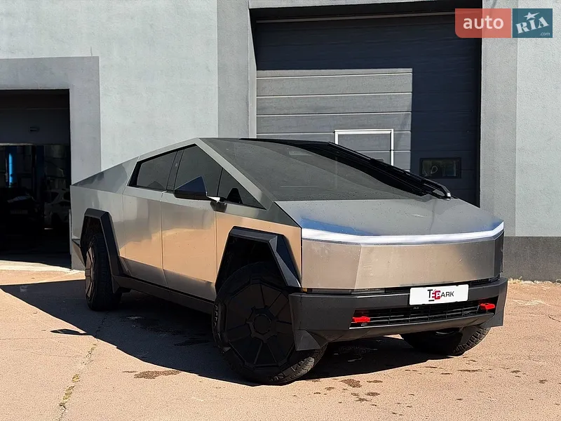 Tesla Cybertruck