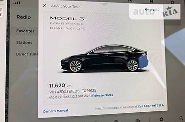 Хетчбек Tesla Model 3 2018 в 