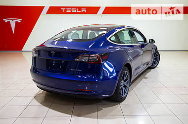 Седан Tesla Model 3 2019 в Днепре