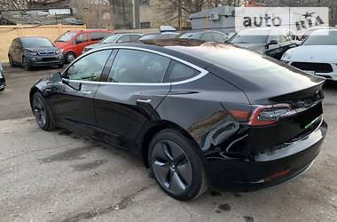 Седан Tesla Model 3 2018 в Одессе