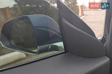Седан Tesla Model 3 2019 в Одессе