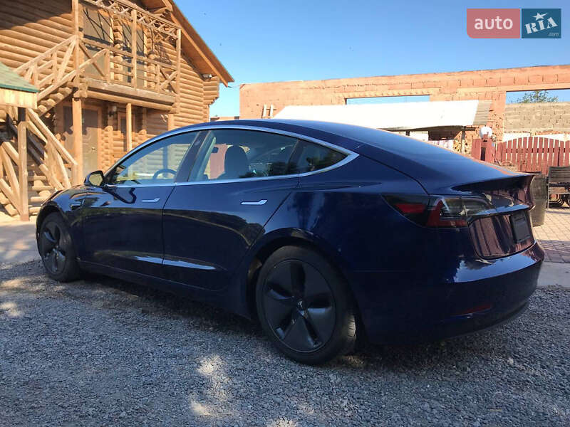 Седан Tesla Model 3 2019 в Черноморске фото 6 Седан Tesla Model 3 2019 в Черноморске