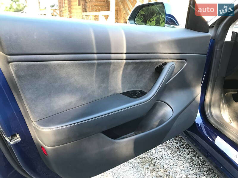 Седан Tesla Model 3 2019 в Черноморске фото 19 Седан Tesla Model 3 2019 в Черноморске