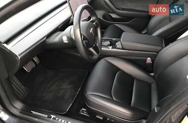 Седан Tesla Model 3 2018 в Одессе