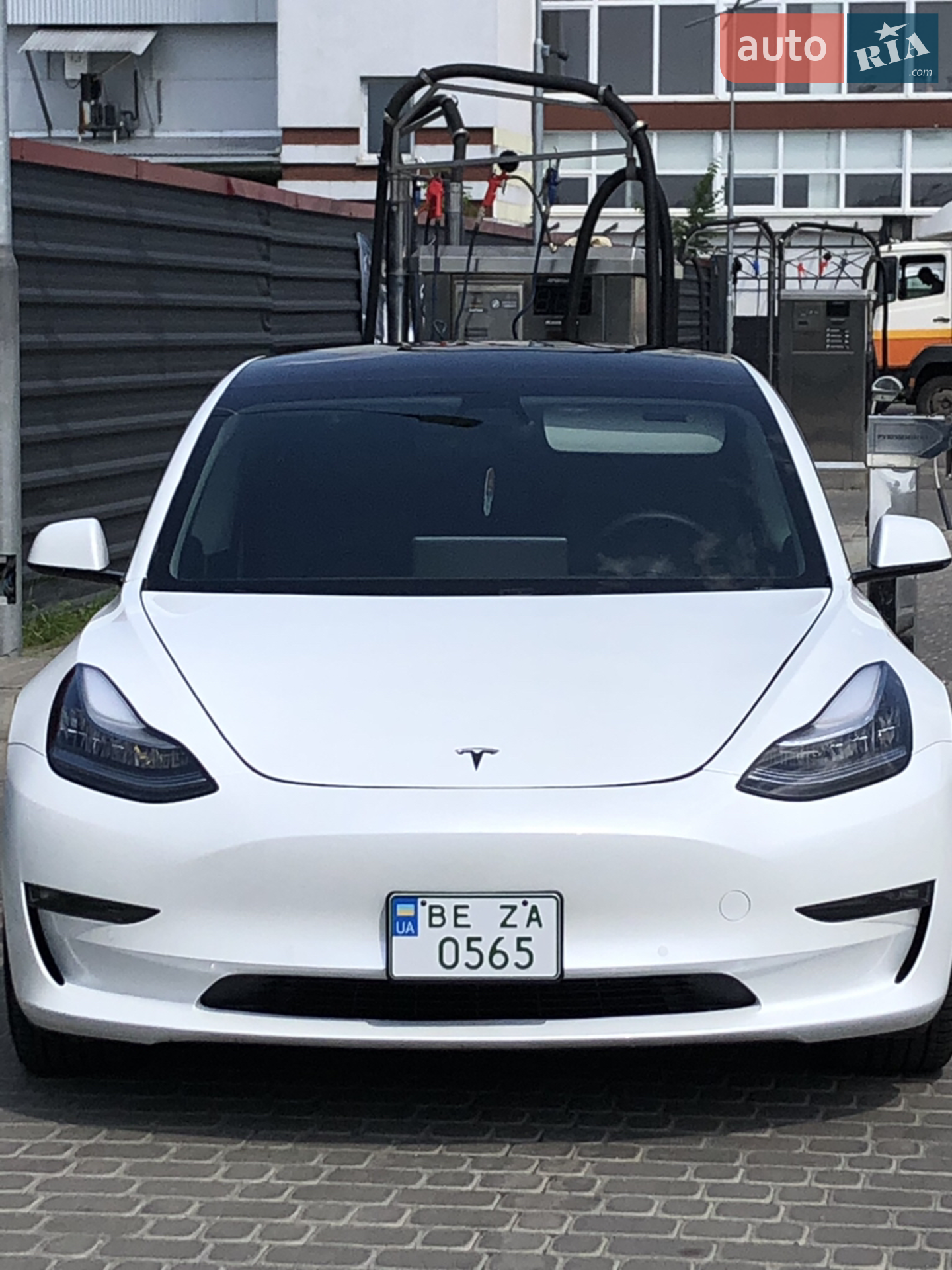 2019 Tesla Model 3 - фото 1