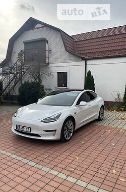 Седан Tesla Model 3 2018 в Киеве