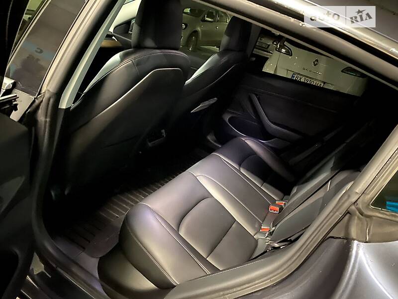 Седан Tesla Model 3 2020 в Львове фото 15 Седан Tesla Model 3 2020 в Львове