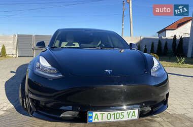 Седан Tesla Model 3 2019 в Долине