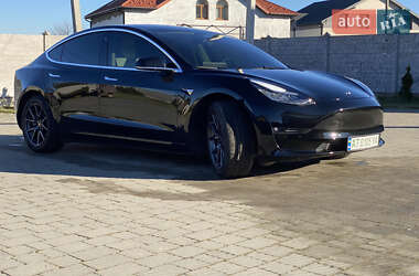 Седан Tesla Model 3 2019 в Долине