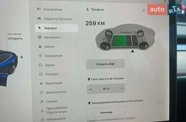 Седан Tesla Model 3 2020 в 