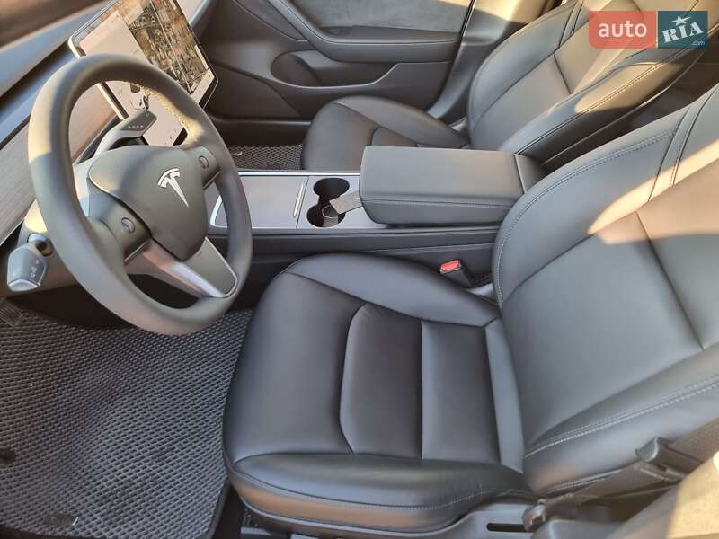 Седан Tesla Model 3 2021 в Кропивницком фото 42 Седан Tesla Model 3 2021 в Кропивницком