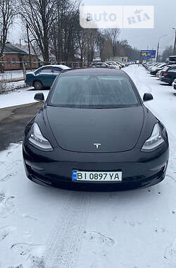 Ліфтбек Tesla Model 3 2018 в Полтаві