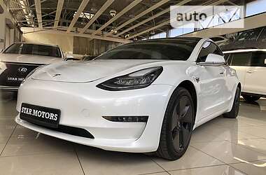 Седан Tesla Model 3 2020 в Одесі