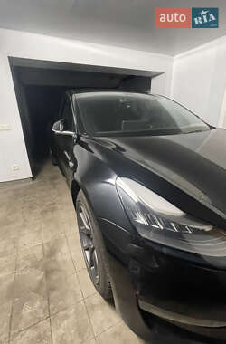 Седан Tesla Model 3 2018 в 