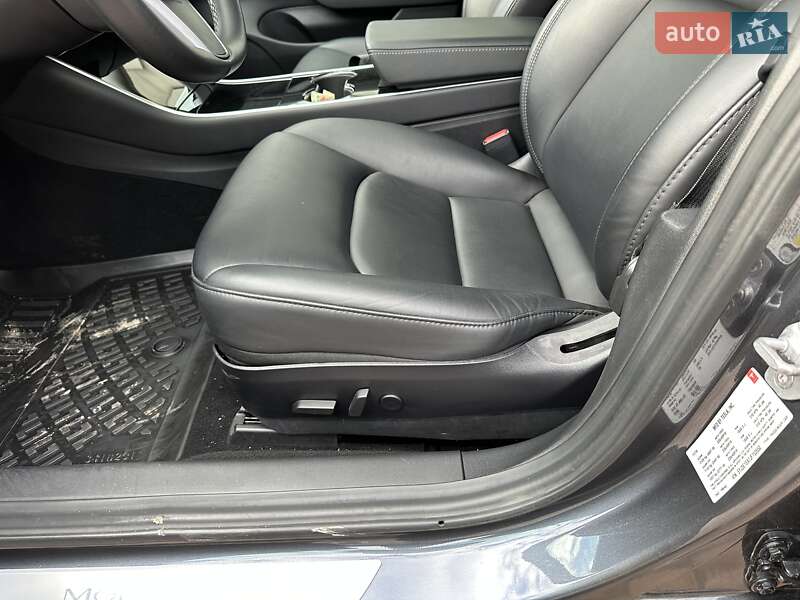 Седан Tesla Model 3 2018 в Кропивницькому фото 14 Седан Tesla Model 3 2018 в Кропивницькому