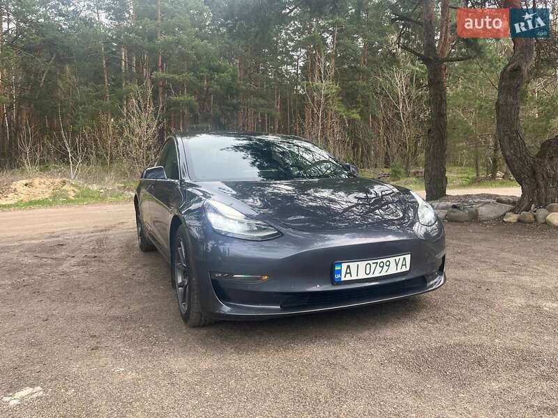 Седан Tesla Model 3 2018 в Києві фото Седан Tesla Model 3 2018 в Києві