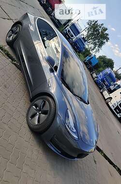 Седан Tesla Model 3 2020 в Львові