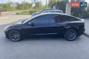 Седан Tesla Model 3 2019 в 