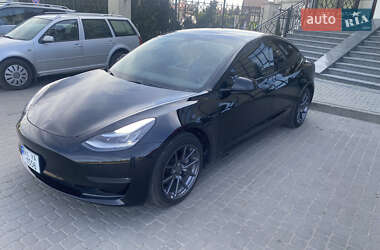 Седан Tesla Model 3 2019 в 