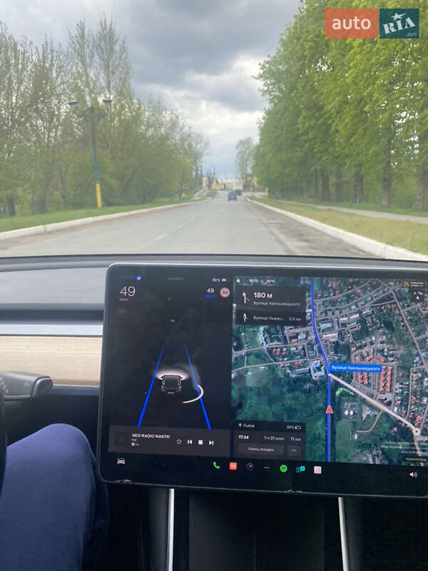 Седан Tesla Model 3 2019 в Шептицькому фото 38 Седан Tesla Model 3 2019 в Шептицькому