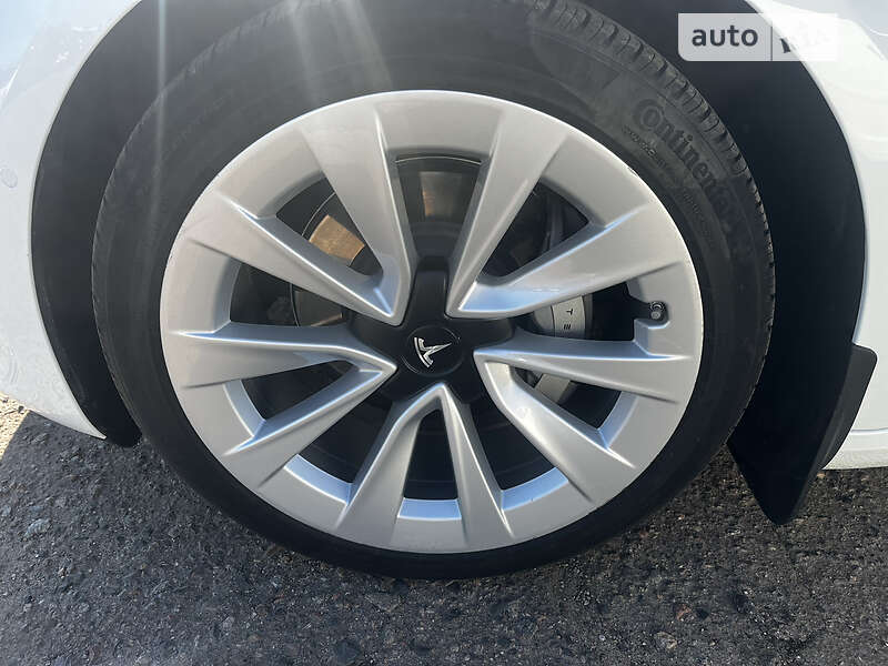 Седан Tesla Model 3 2021 в Полтаве фото 5 Седан Tesla Model 3 2021 в Полтаве