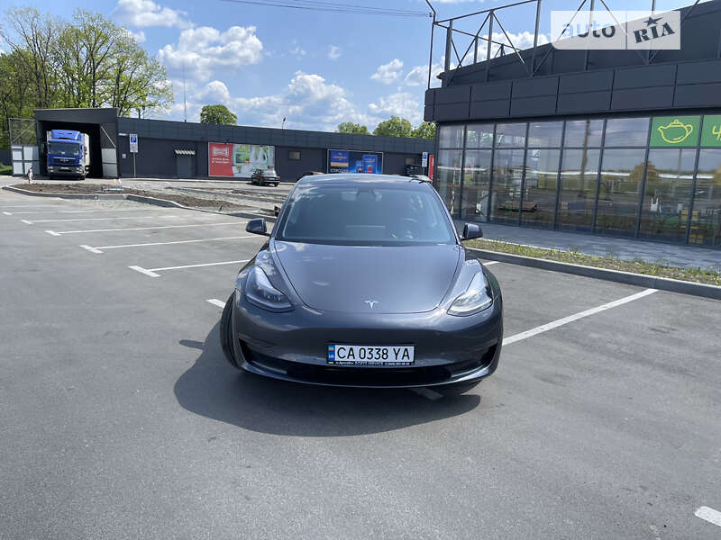 Седан Tesla Model 3 2021 в Киеве фото 6 Седан Tesla Model 3 2021 в Киеве