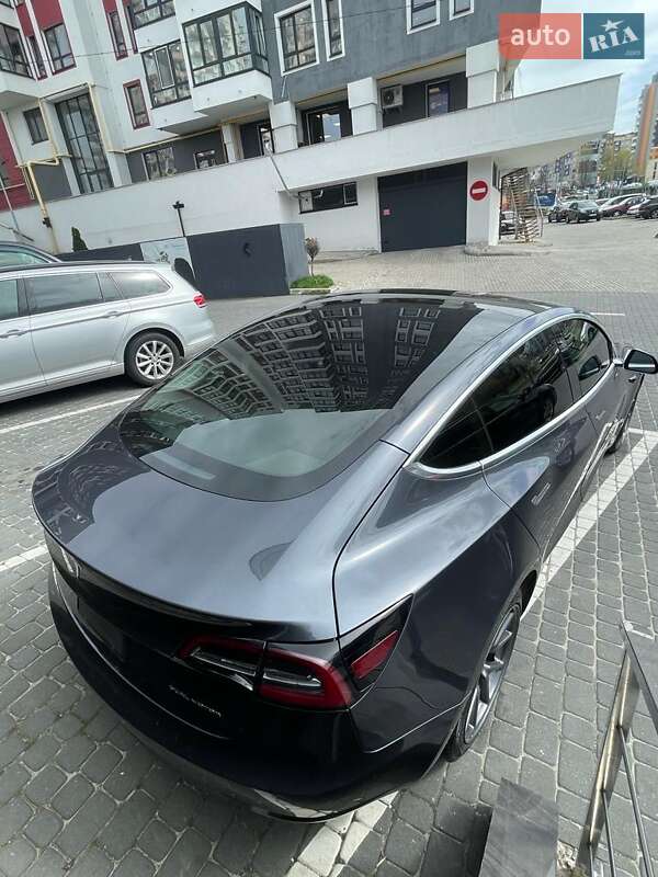 Седан Tesla Model 3 2020 в Львове фото 12 Седан Tesla Model 3 2020 в Львове