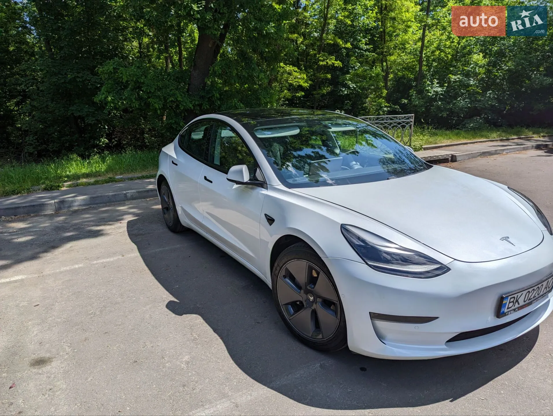 2020 Tesla Model 3 - фото 1