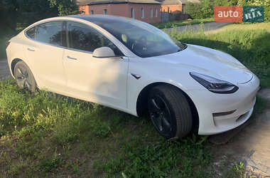Седан Tesla Model 3 2020 в Харкові